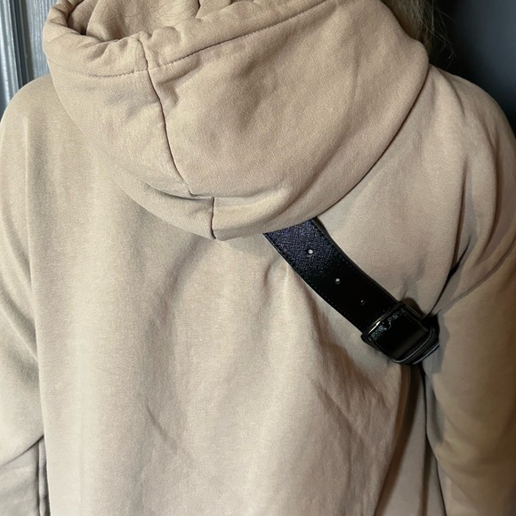 Marc Jacobs Black Hip Shot Covertible Belt Bag - Picture 8 of 8